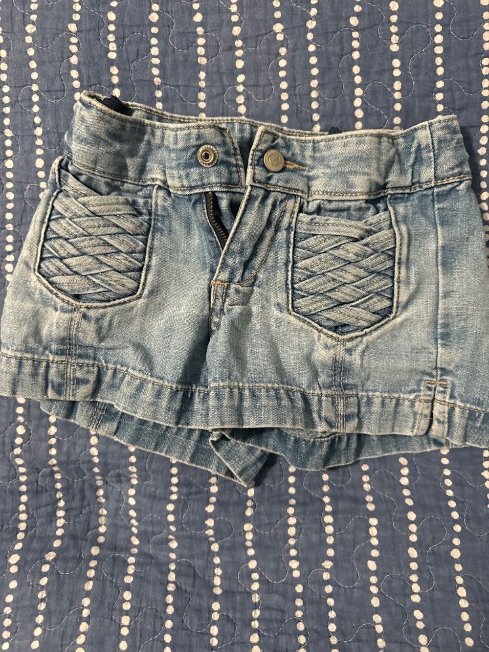 Old Navy girls blue jean shorts
